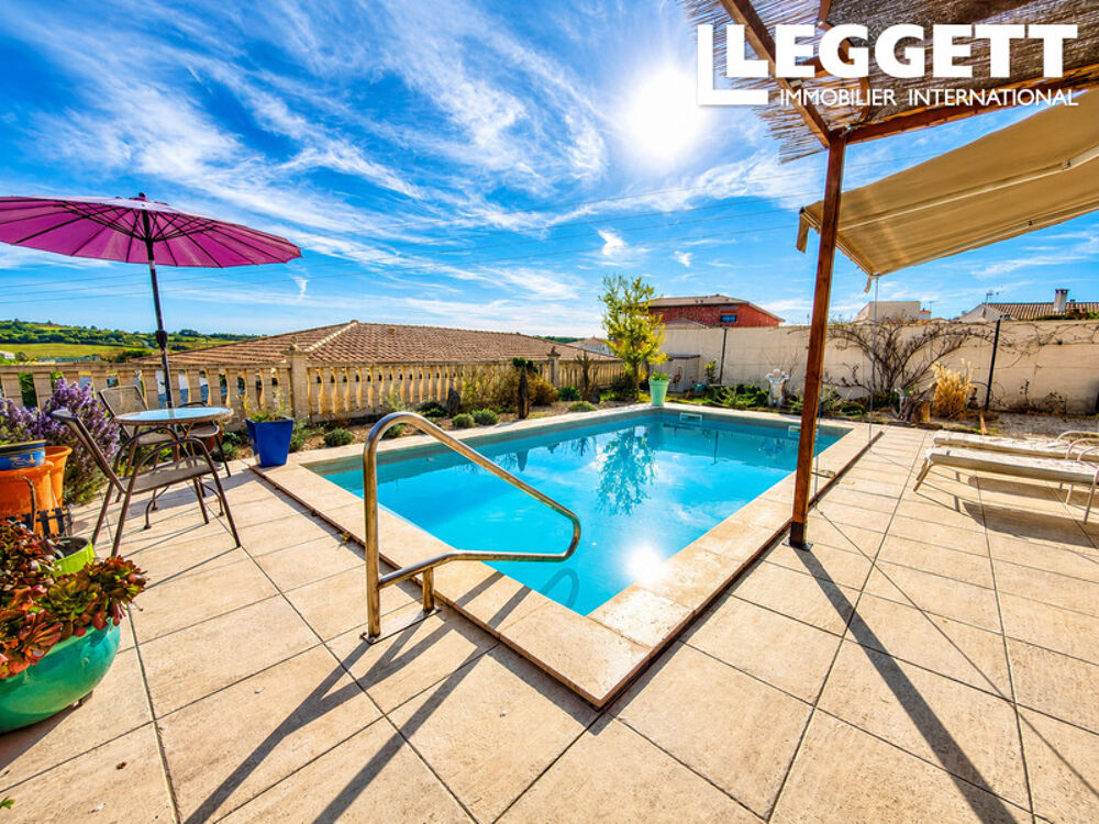 Vente Maison Villa de trois chambres avec piscine et jardin située dans le charmant village de Puissalicon Puissalicon