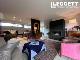  Maison � vendre 8 pi�ces 215 m�