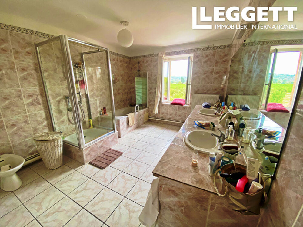 Vente Maison Spacieuse maison de 5 chambres avec vue imprenable, près du Canal du Midi, avec un appartement de 2 chambres Homps