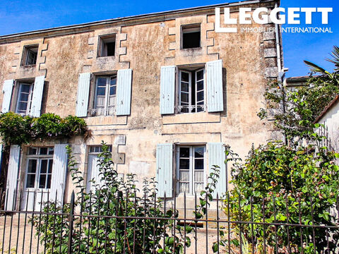   Maison de ville de caractère à Villiers-en-Plaine + parcelle de terrain non attenante Maison - 7 pièce(s) - 148 m²