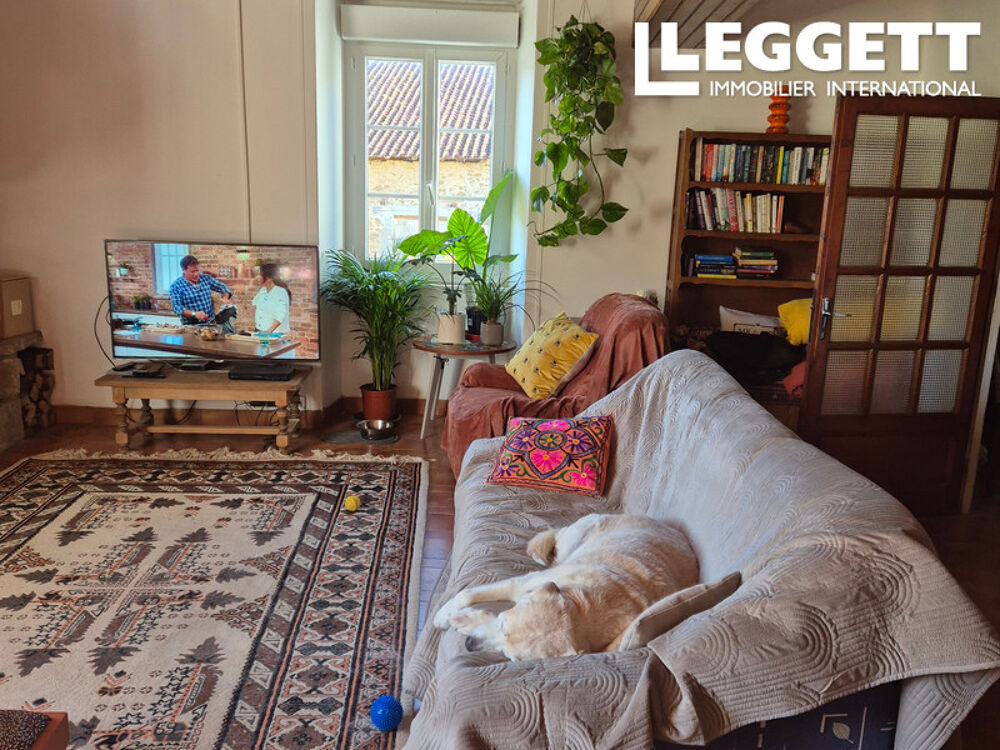 Vente Maison Maison de 3 chambres dans un hameau tranquille, idéale comme résidence secondaire ou investissement locatif. Chabrac