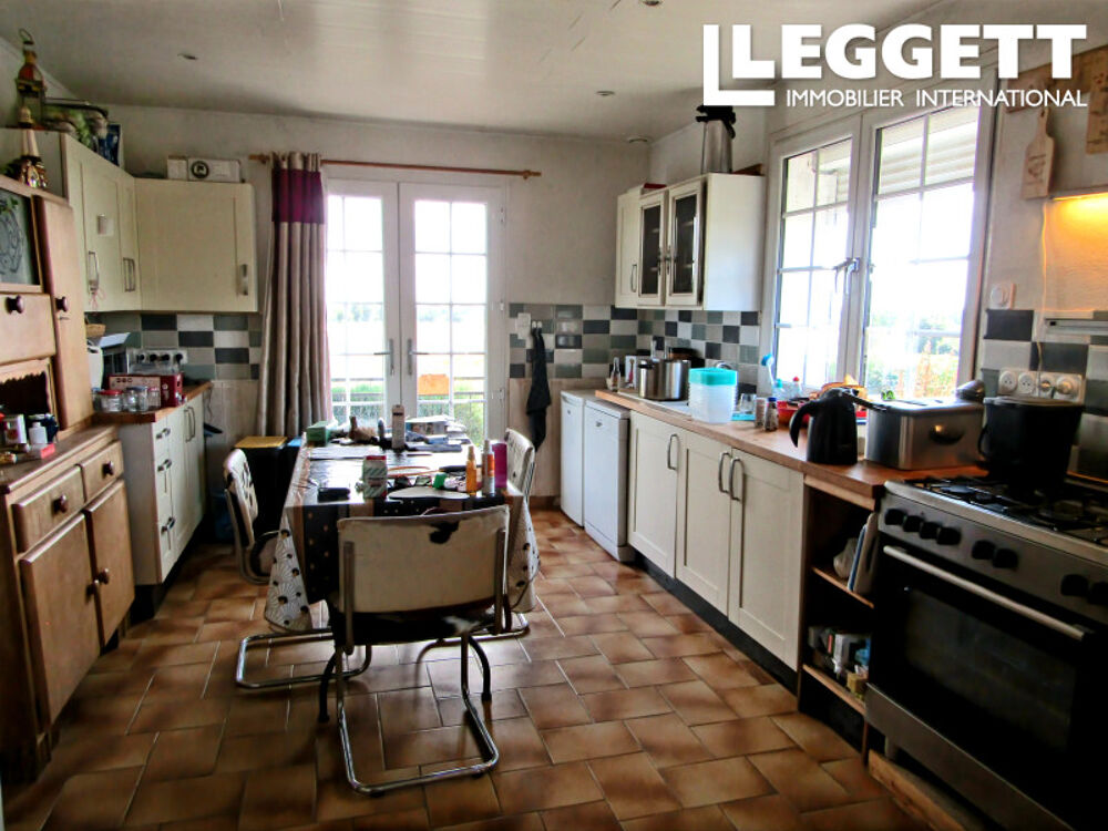 Vente Maison Maison de 4 chambres avec jardin et piscine, à la sortie d'un village proche des Alpes Mancelles. Saint-aubin-du-dÉsert
