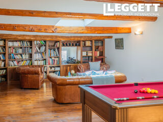  Maison � vendre 8 pi�ces 320 m�