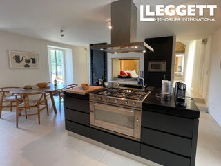  Maison à vendre 330 m²