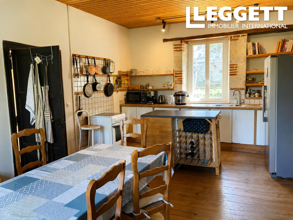 Vente Maison Maison de caractère avec pigeonnier et piscine Porte-du-quercy