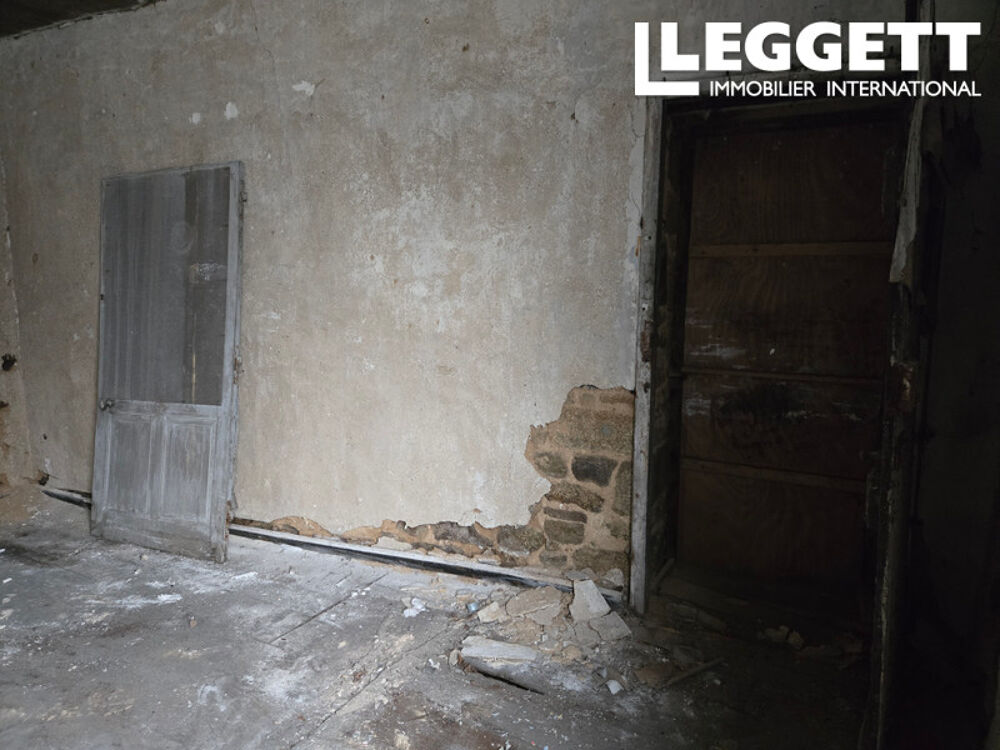 Vente Maison U projet de rénovation complet offrant un grand potentiel Gorron