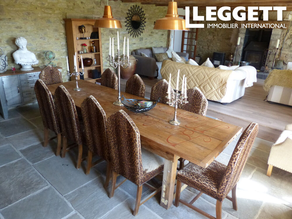 Vente Maison Maison de campagne avec grande grange, pouvant être aménagée en gîte, située dans un cadre paisible Le menÉ