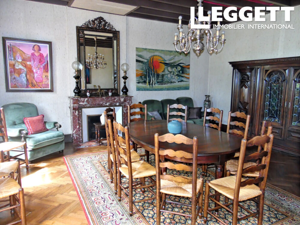 Vente Maison Grande propriété de standing en pierre avec dépendances et belle vue. Proche centre de Bourg Bourg