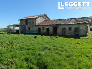 Vente Maison REDUIT!! Ensemble de 3 grandes dépendances agricoles à rénover vers 280 m², situées sur un terrain de 9 720 m² Availles-limouzine
