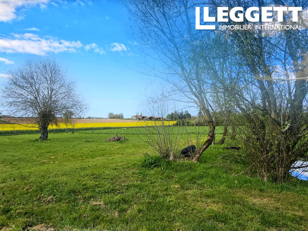 Vente Maison Propriété avec maison rénovée de 4 chambres, 6 659 m² de terrain, dépendances et seconde bâtisse à rénover Saint-martin-des-fontaines
