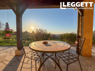  Maison � vendre 12 pi�ces 308 m�