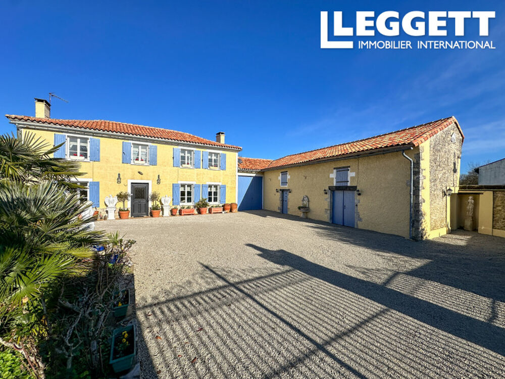 Vente Maison Maison individuelle de 4 chambres & 2 salles de bains. Espaces exterieur couvert, jardin et dependances . Bresdon