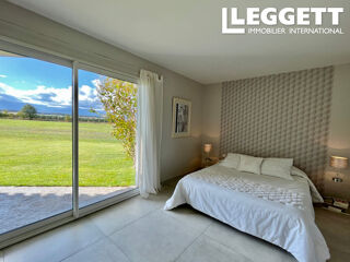  Maison � vendre 6 pi�ces 275 m�