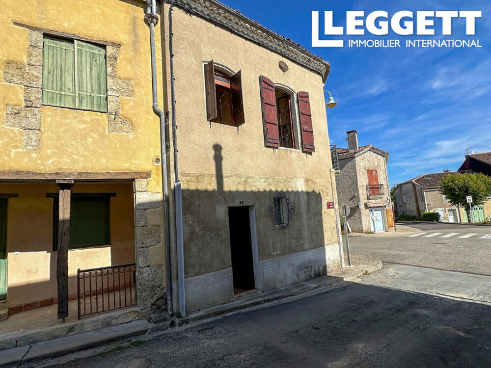 Vente Maison Ancienne boulangerie de 180 m² à rénover au c?ur de Sos, avec 4 chambres, balcon, cave et grenier Sos