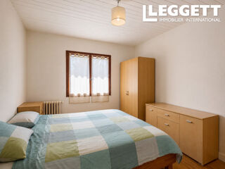 Vente Maison Charmante maison individuelle avec tour proche Bergerac Cours-de-pile