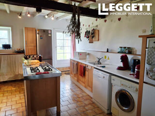  Maison � vendre 10 pi�ces 140 m�