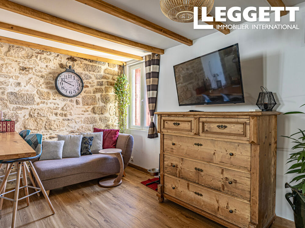 Maison de village en pierre avec terrasse sur toit et vue imprenable