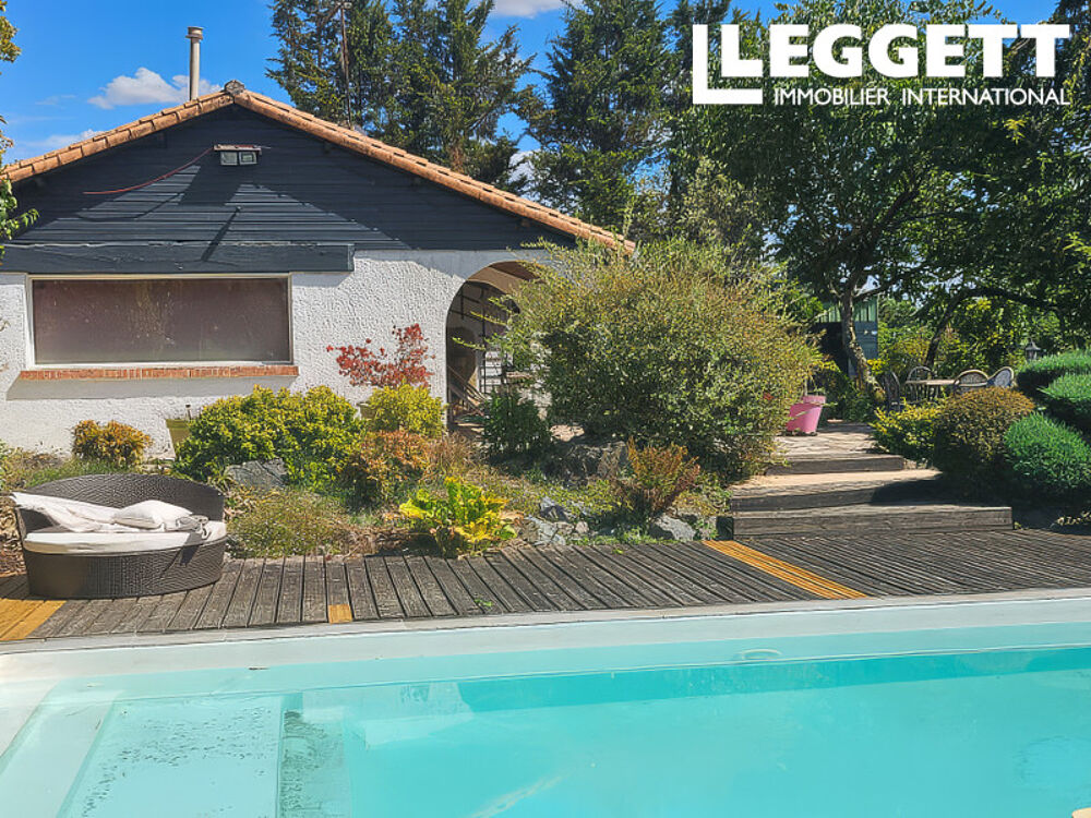 Vente Maison Propriété d?exception, 11 hectares, maison de plain-pied, étang, piscine et potentiel touristique au Busseau Le busseau