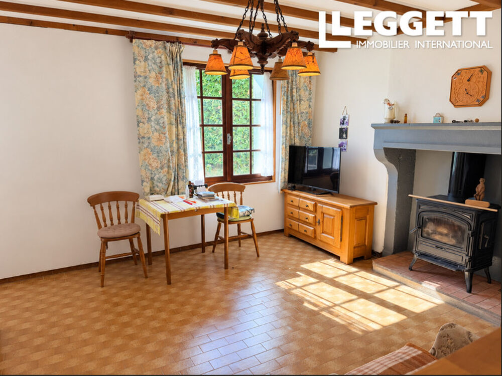 Maison de campagne avec 3 chambres, toiture neuve, dépendances et terrain de 5 826 m², à 10 min de La Mothe-Sa