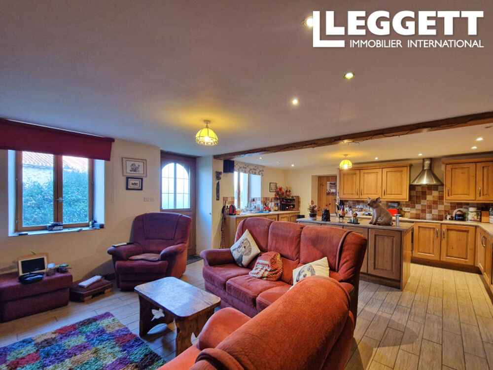 Vente Maison Maison indépendante de 3 chambres avec grange, jardin et terrain non attenant avec 2 étangs Manot