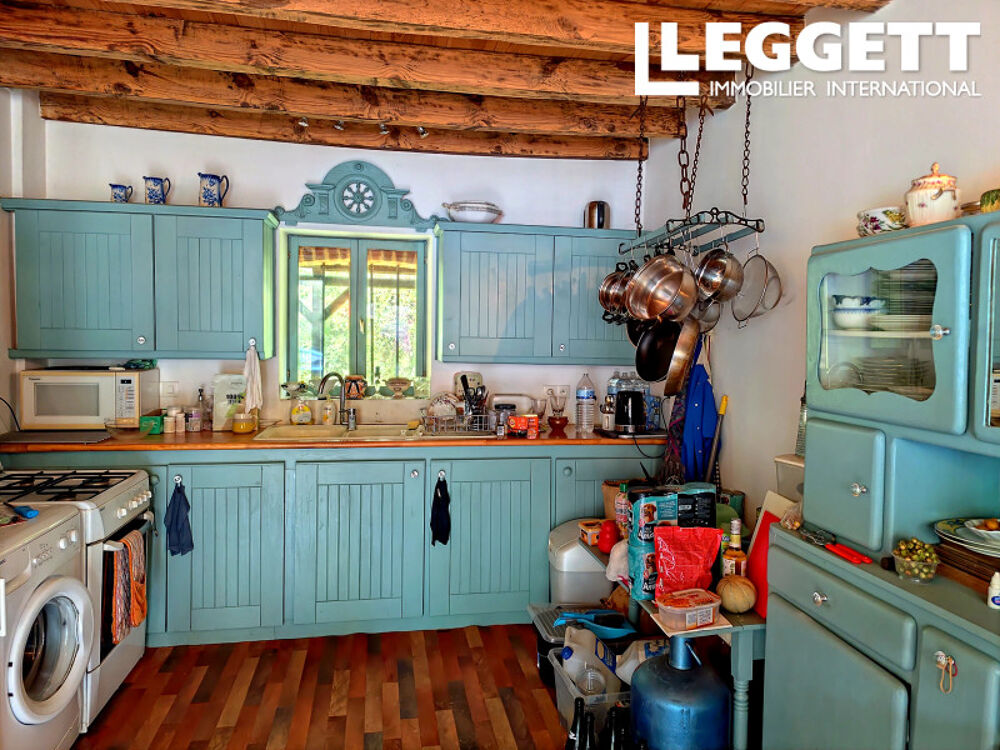 Vente Maison Maison de caractère rénovée. Vaste terrain bucolique de 9000 m² et cadre naturel préservé en bord de rivière. ChÂteau-sur-cher