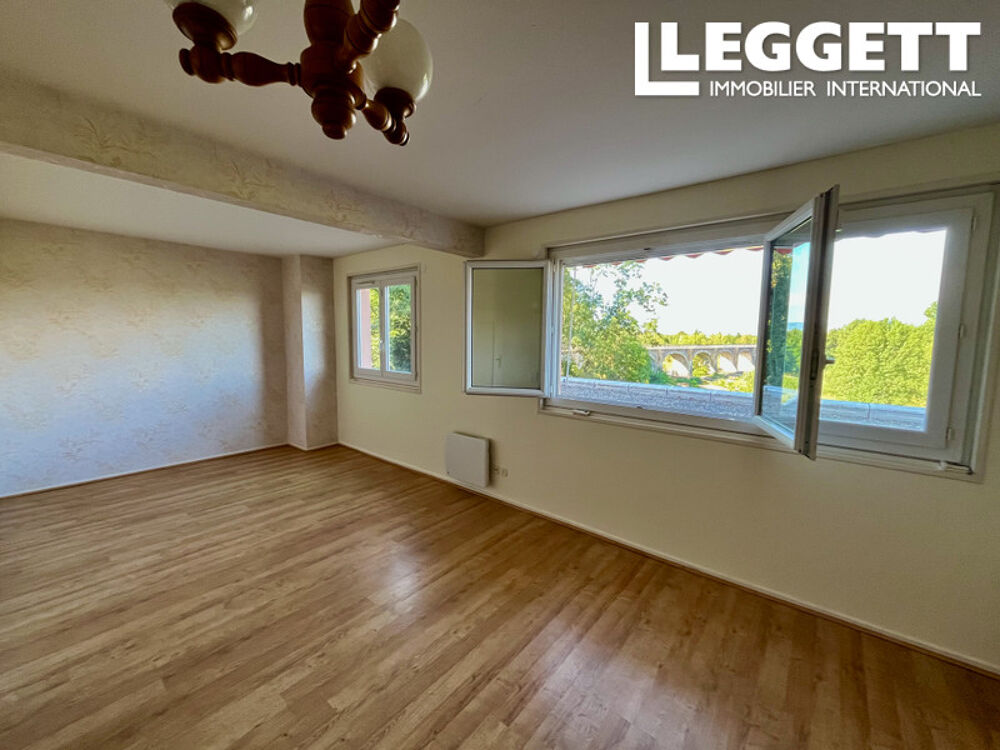 Vue dégagée-rare-appartement de 83m2, 2 chambres.1 er étage, accès PMR, ascenseur garage