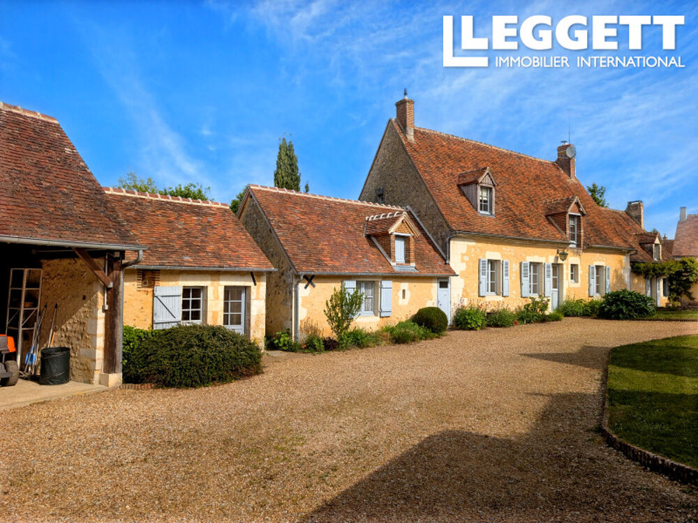 Vente Maison Superbe logis du XVIIe siècle en position dominant , en village avec dépendances  le tout sur 1H3... Cour-maugis sur huisne