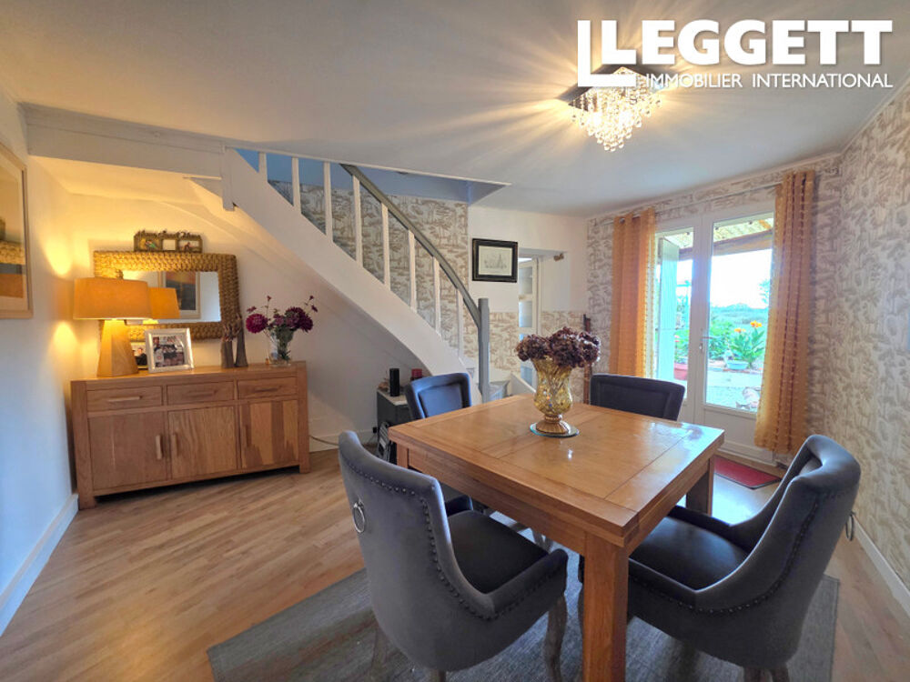 Vente Maison Charmante maison en pierre avec 3 chambres, 2 salles de bains, grange attenante et jardin, à 2 km de Lesterps, Lesterps
