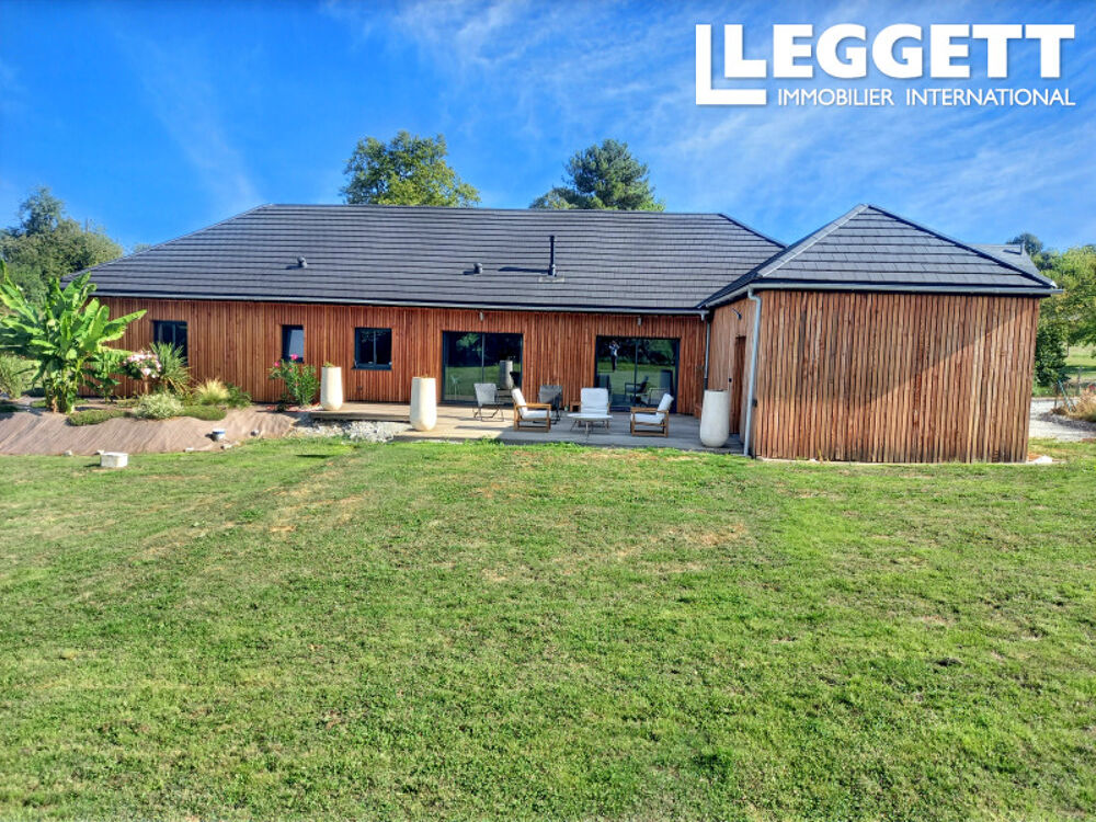 Maison 6 pièces 186 m² · à Lagraulière · 186 m² · 354 000 €