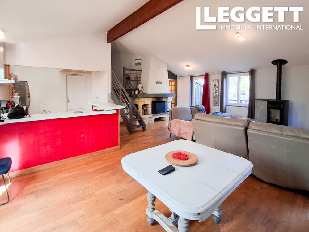 Vente Maison À 10 min d?Angoulême ? Maison lumineuse avec piscine, garage dans un écrin de verdure La couronne