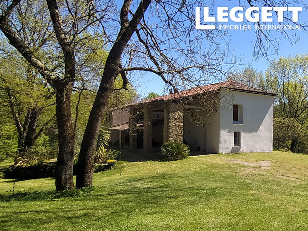 Vente Maison Ancienne ferme rénovée sur 16 ha de prés et bois, avec dépendances, charme et fort potentiel L'herm