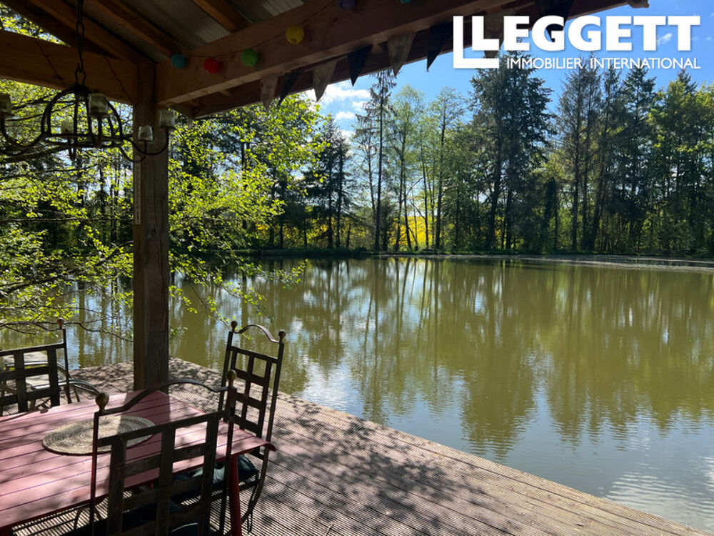 Vente Maison 3 étangs alimentés par des sources au c?ur de la campagne de la Dordogne, cachés dans la forêt. Saint-priest-les-fougÈres