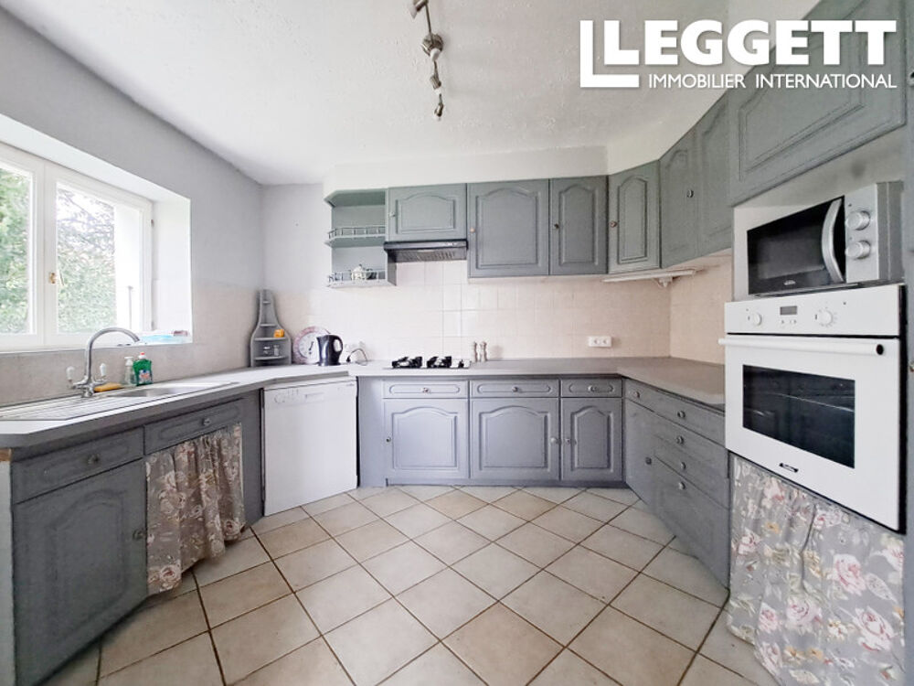 Vente Maison Charmant complexe de gîtes : 4 maisons, piscine chauffée, cadre paisible et plein de charme. SauzÉ-vaussais