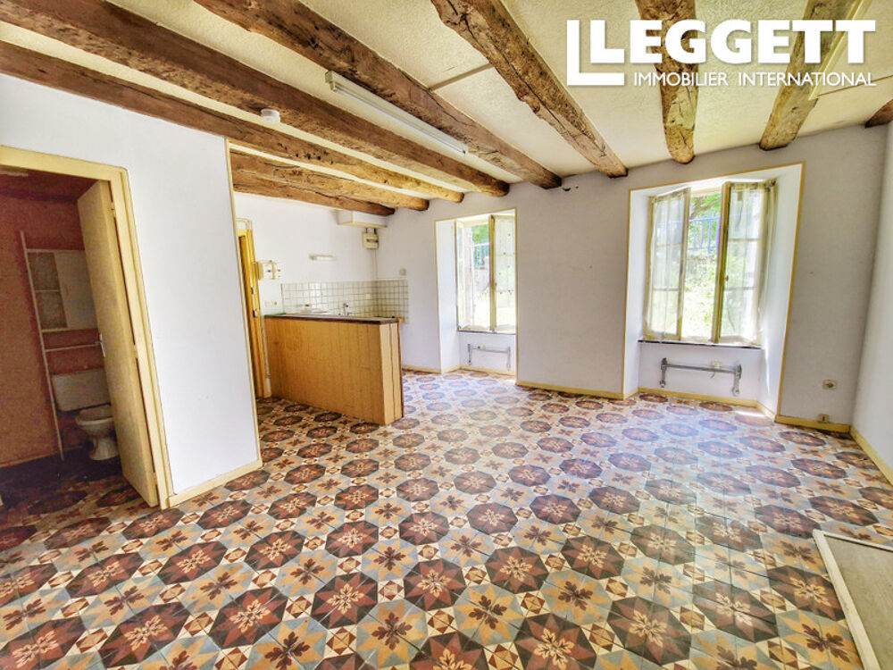 Vente Maison Grande propriété historique (actuellement transformée en appartements) au centre de la ville d'Aubusson Aubusson