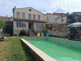  Maison  vendre 9 pices 250 m