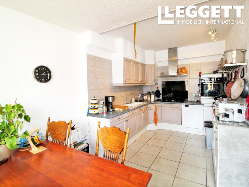 Vente Maison Superbe grande maison actuellement utilisée comme chambres d'hôtes. Jardin. Grange. Journet