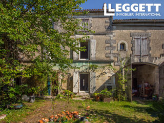  Maison  vendre 7 pices 212 m