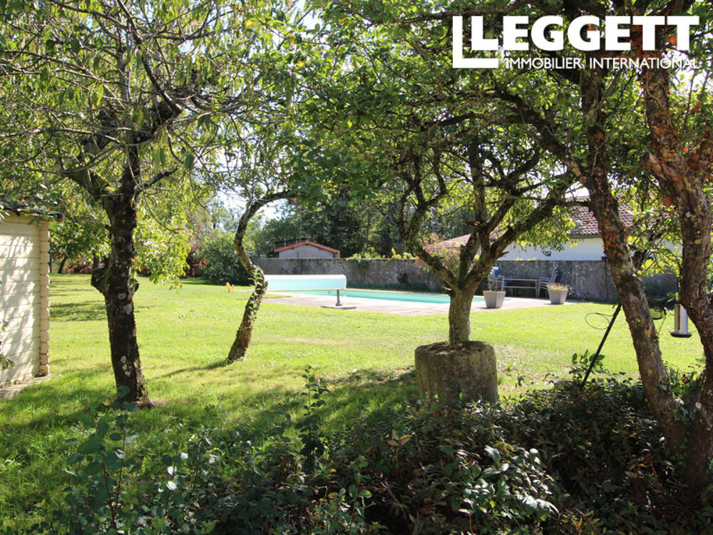 Vente Maison Charmante maison de 4 chambres avec piscine, grand jardin et vaste dépendance près de Doué-en-Anjou Lys-haut-layon