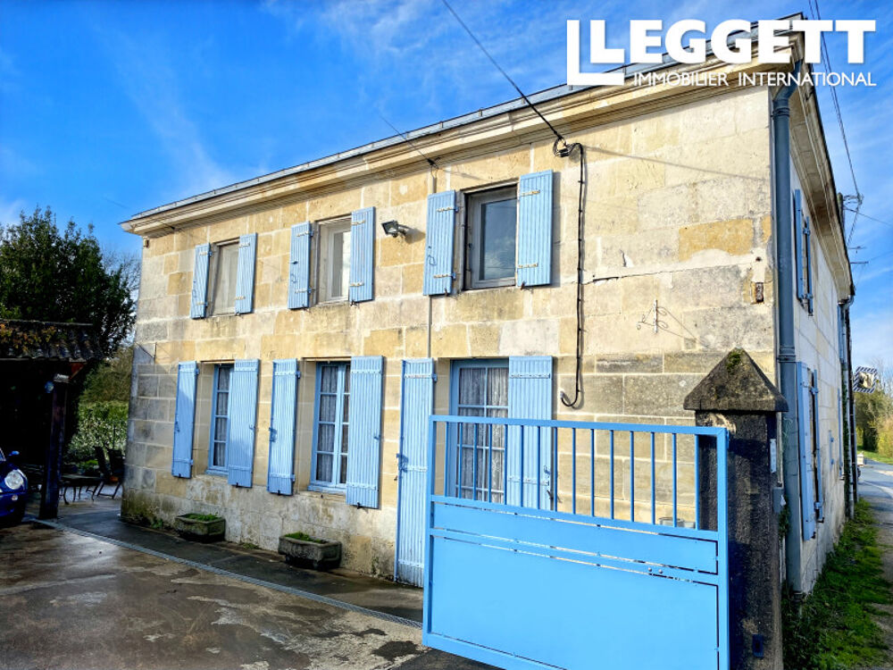 Magnifique maison en pierre avec piscine, à quelques minutes du centre de Jonzac
