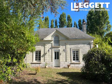   Deux maisons totalisant 6 chambres et des jardins clos dans un village avec tous commerces. 20min de Saumur Maison - 10 pi�ce(s) - 251 m�