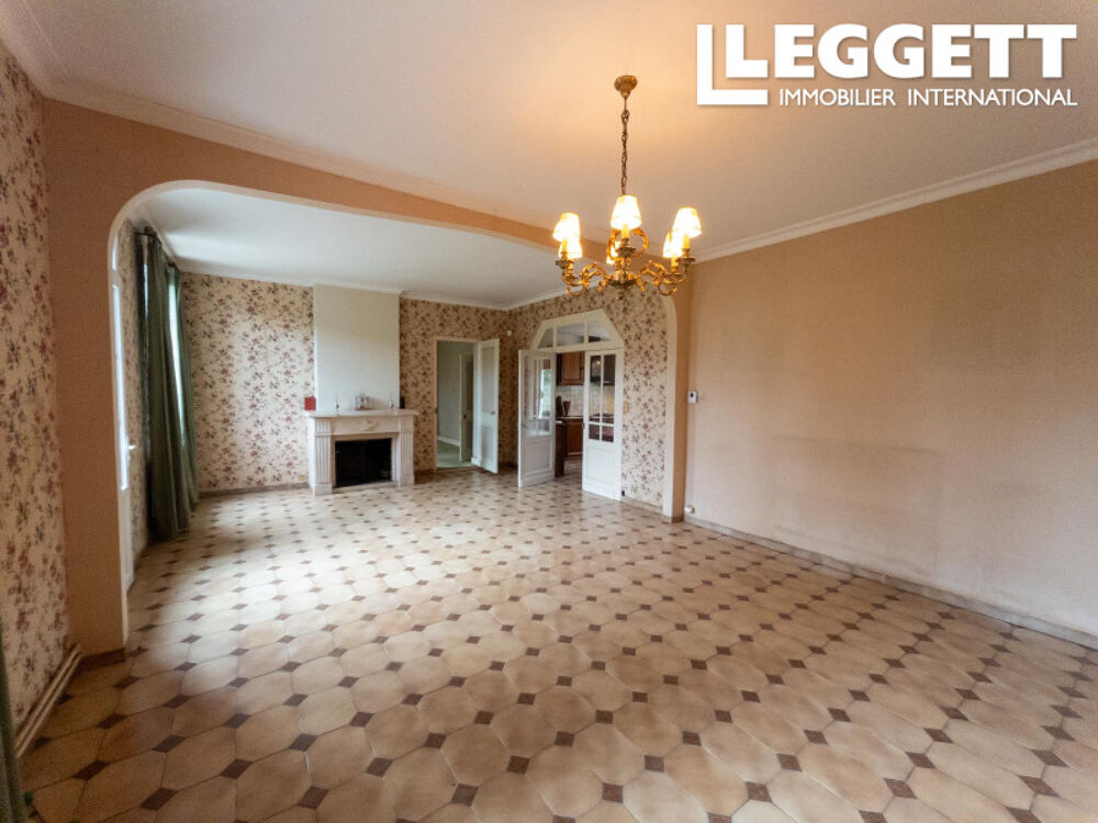 Vente Maison Maison de la Belle Époque avec double garage, atelier et jardin de 4 510 m² MÉdillac
