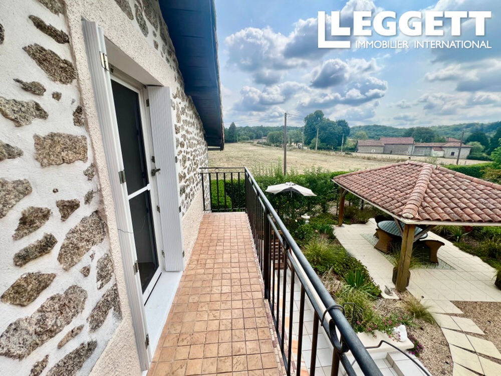 Vente Maison Deux maisons réunies dans un écrin de verdure ? 191 m², 4 chambres dans un hameau plaisible de la Dordogne Busserolles
