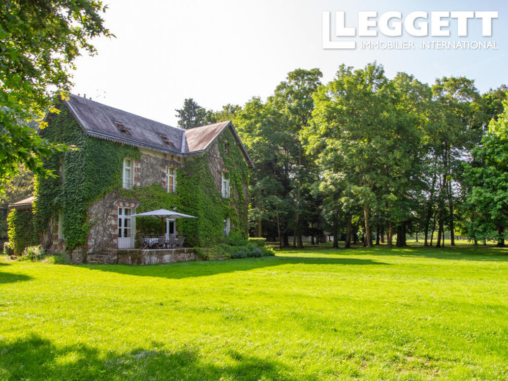 Vente Maison Magnifique propriété située dans un superbe parc de six hectares à Chaveignes Richelieu