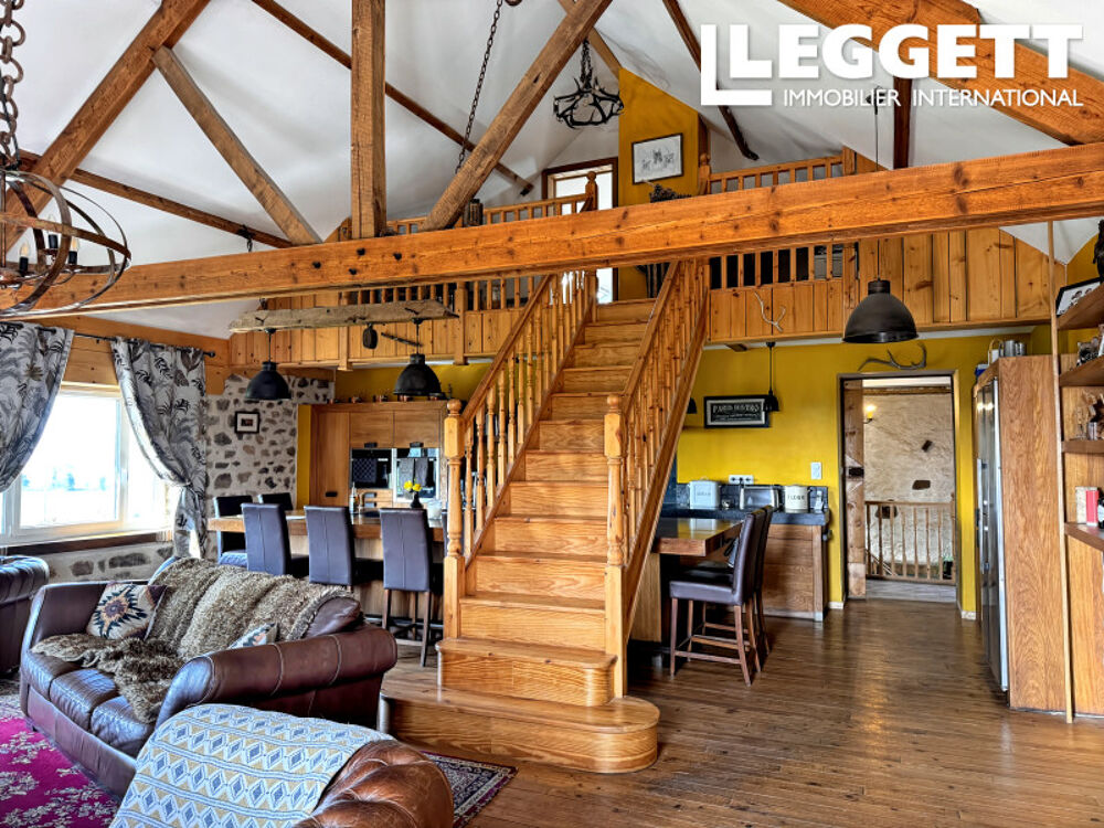 Vente Maison Superbe ensemble de gîtes établi comprenant une maison de 4 chambres, 3 gîtes,  piscine, jardin et dependances Saint-calais-du-dÉsert