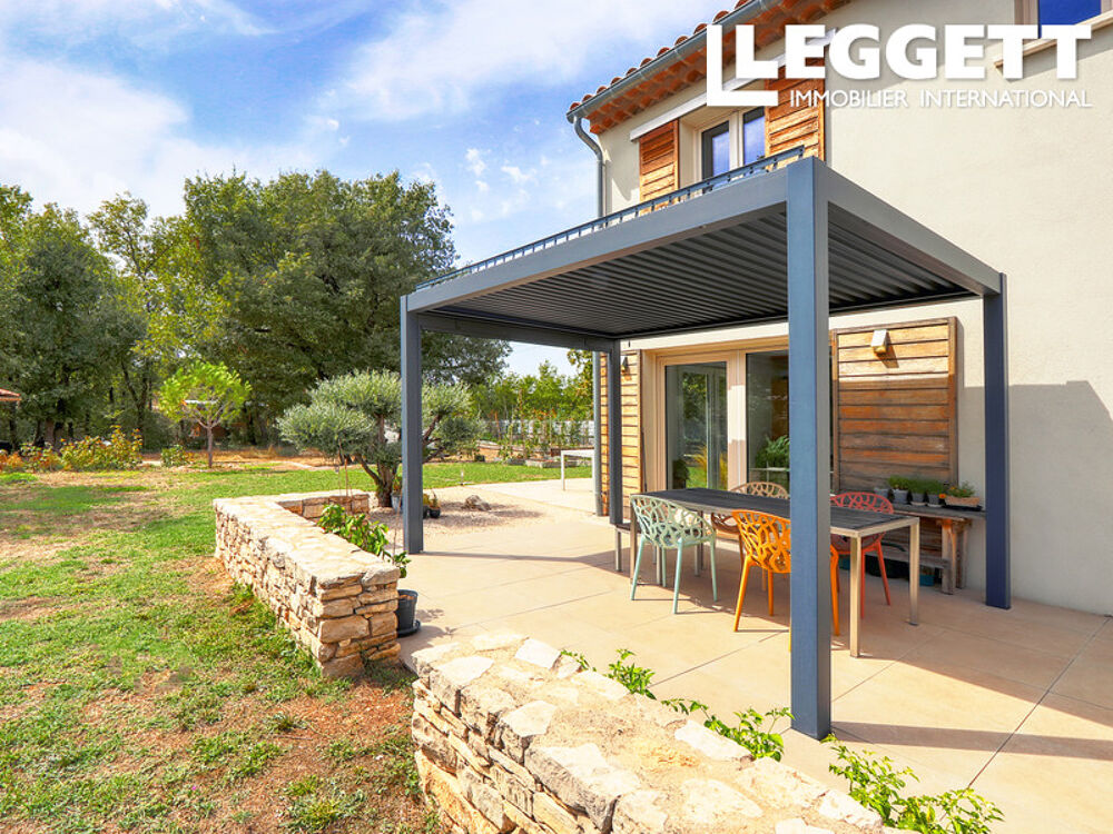 ST.SATURNIN LES APT, LUBERON - Maison récente et lumineuse, gîte, atelier, potager, DPE A et esprit écologique