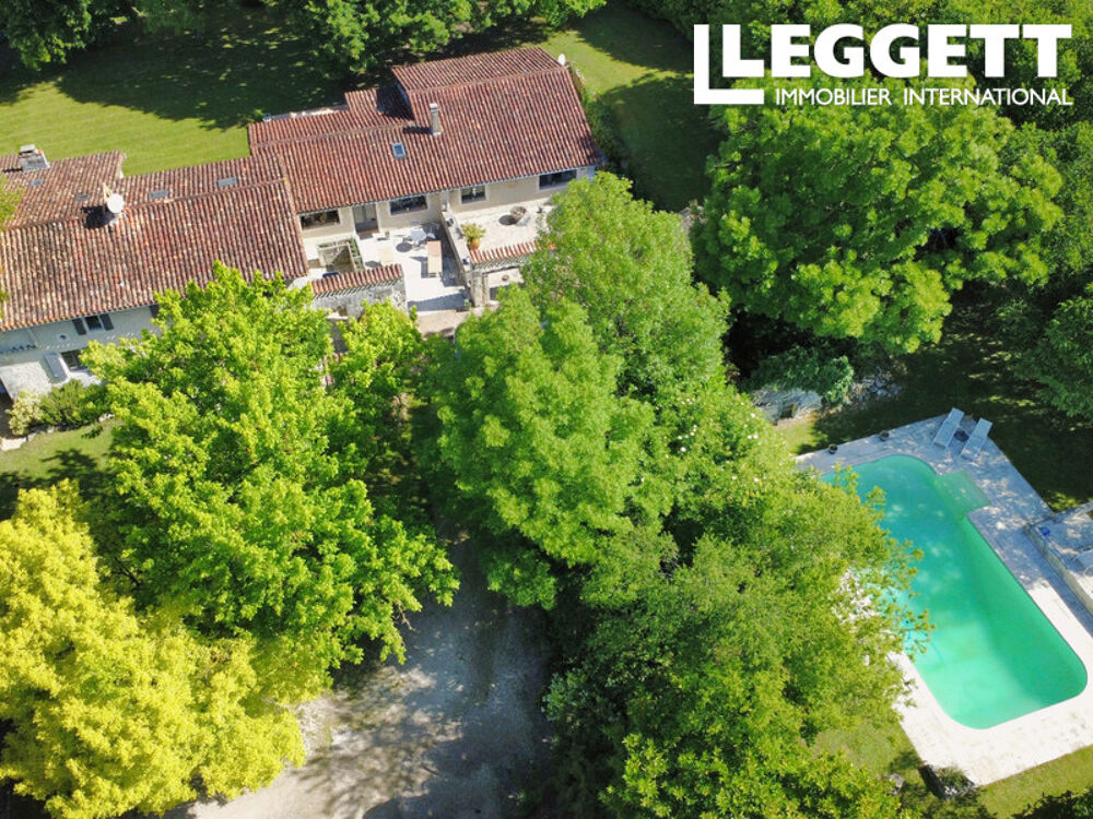 Vente Maison Belle propriété en pierre avec maison d'amis/gîte et studio, piscine, jardins et hangar. Situation paisible. Bouteilles-saint-sÉbastien