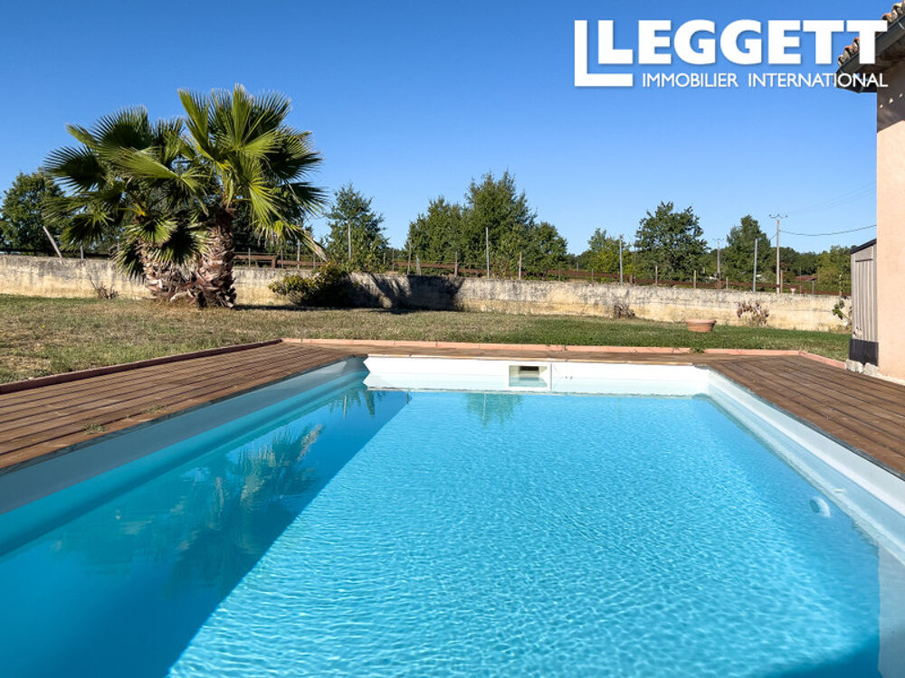 Maison de caractère, 4 chambres, au calme, avec piscine, 1,5 ha et vue panoramique près de Duras