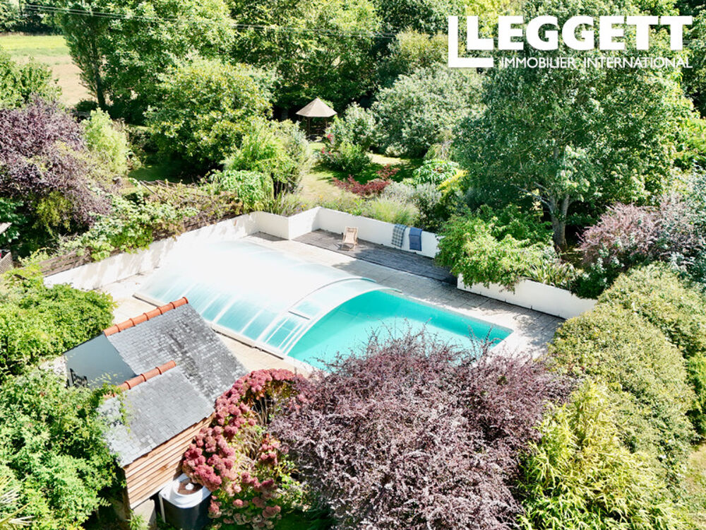 Vente Maison Ensemble de 6 gîtes de charme avec 19 chambres à 2km des plages , piscine, magnifique parc Plestin-les-grÈves