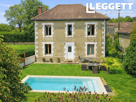   Charmante maison individuelle de 4 chambres avec piscine, au c?ur d?un joli village Maison - 6 pièce(s) - 121 m²