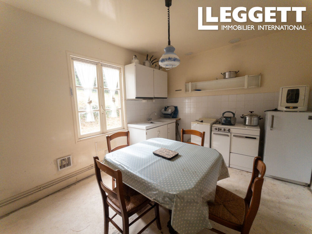 Vente Maison Petite maison à rénover avec beau terrain et joli point de vue Aubeterre-sur-dronne